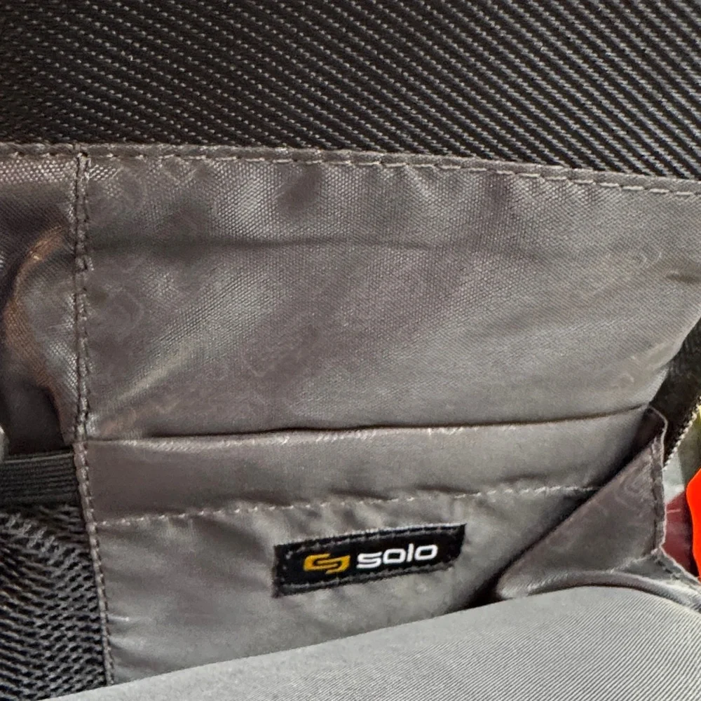Solo New York Black Nylon Laptop Travel Bag TOT8392B